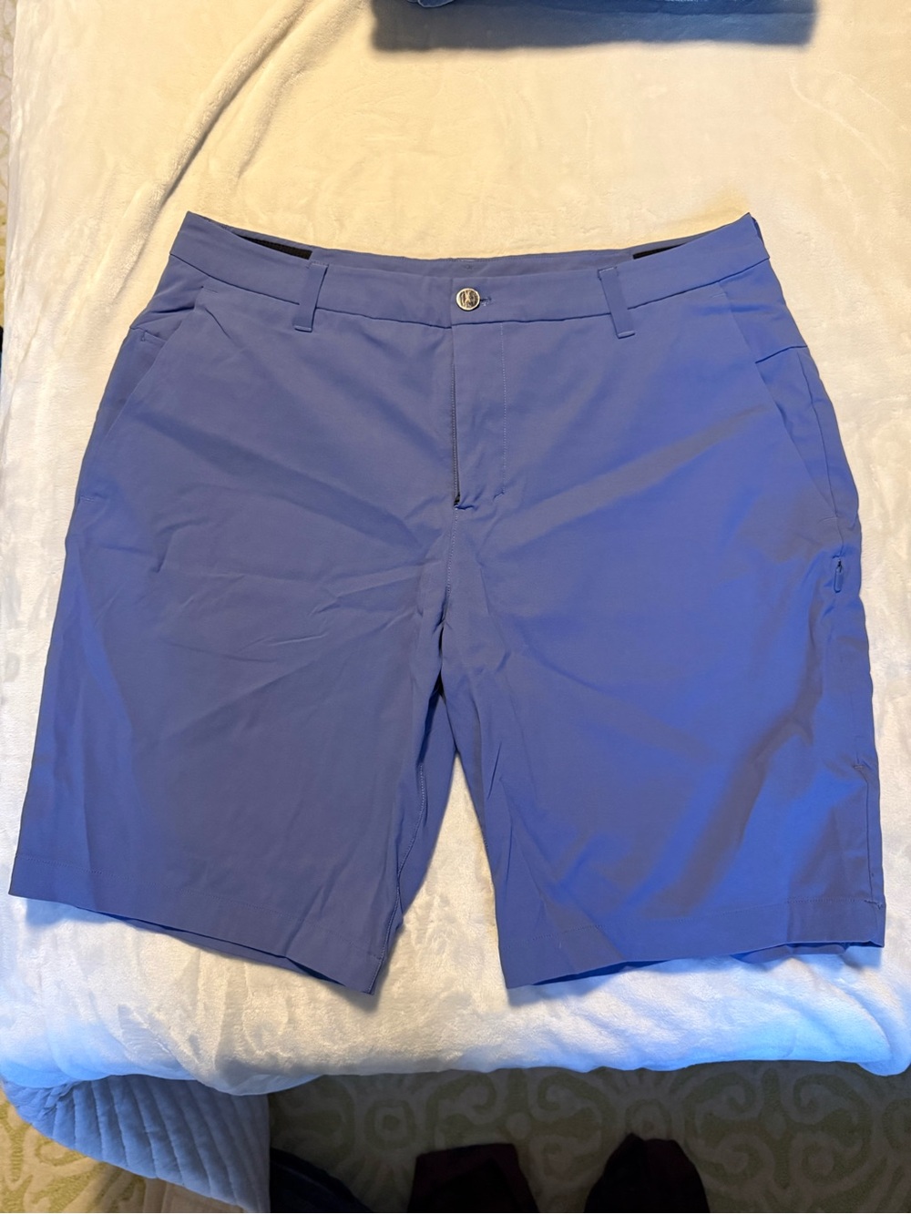 lululemon athletica Men's Lavender Performance Hybrid Shorts